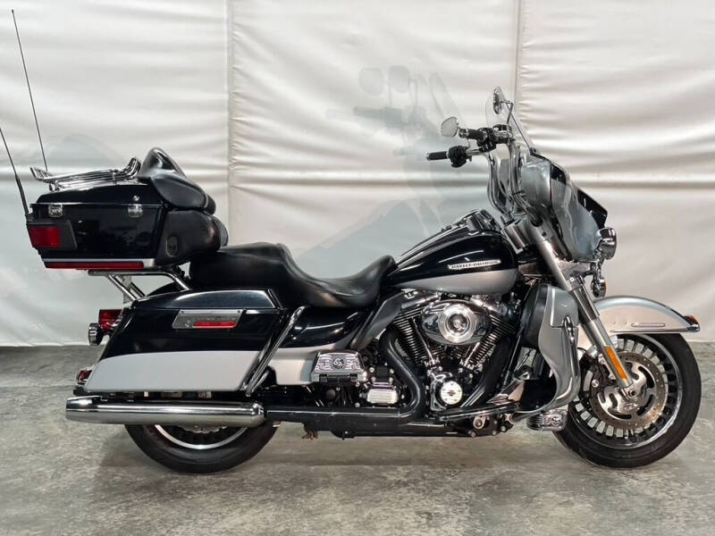 2012 Harley-Davidson FLHTK Ultra Limited