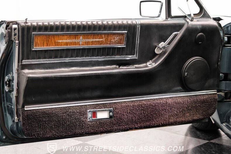 1966 Ford Thunderbird