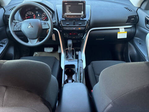 2026 Mitsubishi Eclipse Cross ES