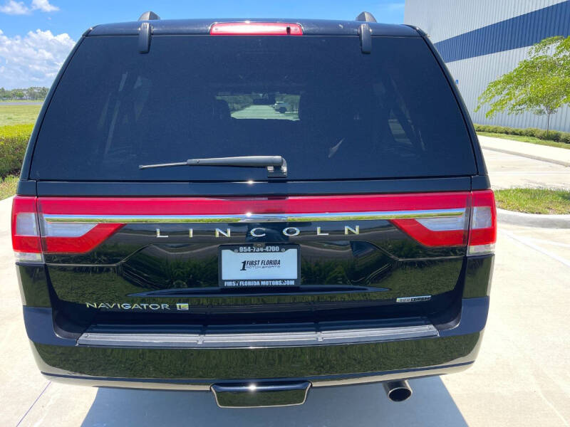 2016 Lincoln Navigator L Select
