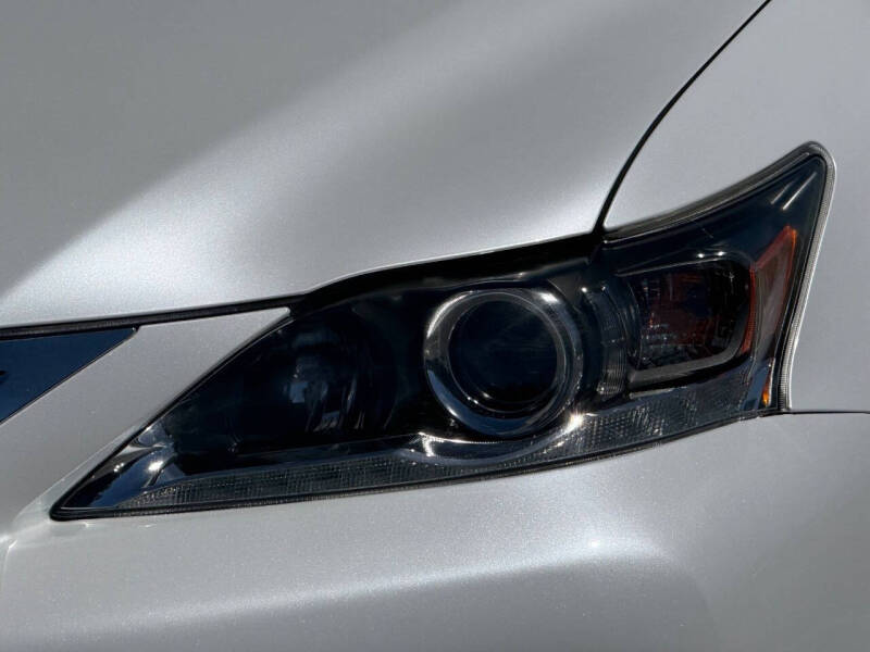 2013 Lexus CT 200h