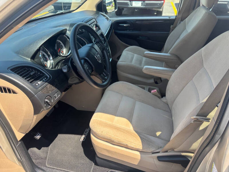2014 Dodge Grand Caravan SE