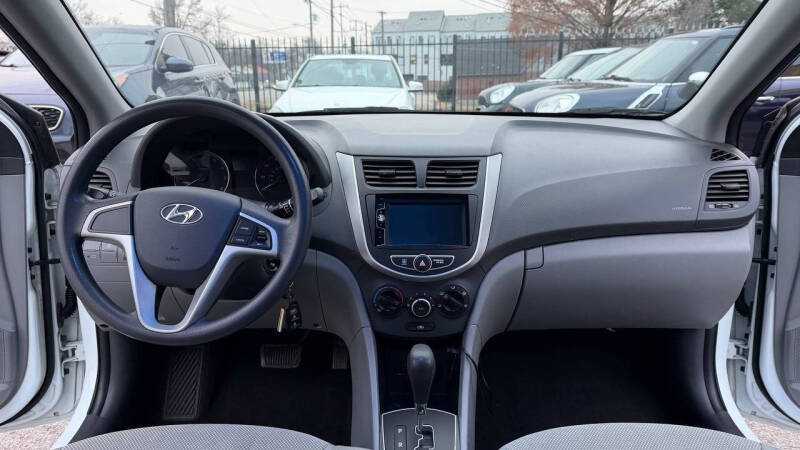 2014 Hyundai Accent GS