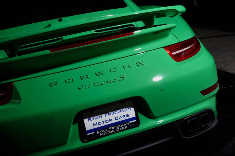 2015 Porsche 911 Turbo S