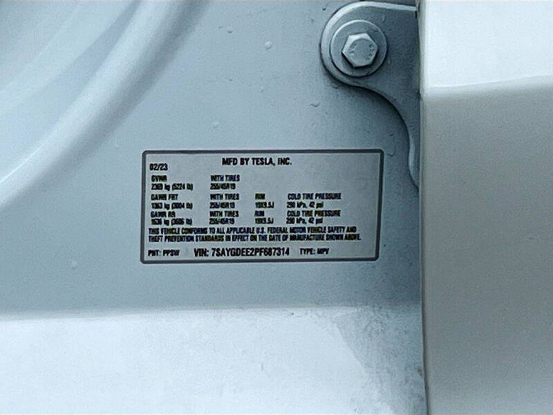 2023 Tesla Model Y Long Range