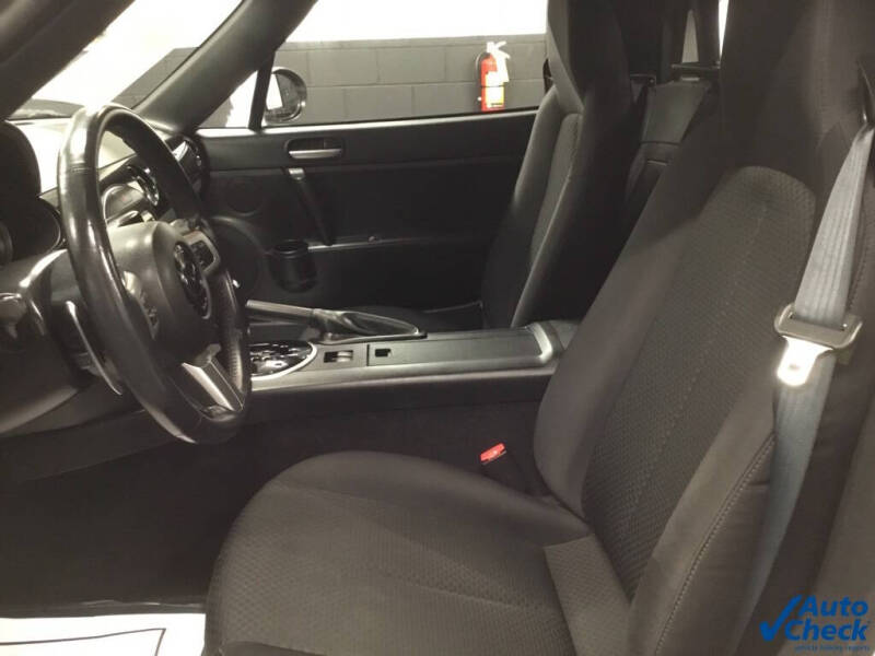 2006 Mazda MX-5 Miata