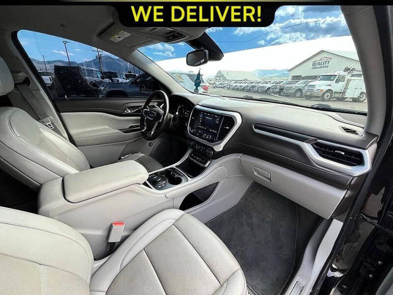 2021 GMC Acadia SLT