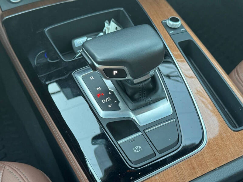 2021 Audi Q5 quattro Premium Plus 45 TFSI