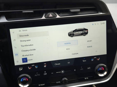 2023 Lexus RZ 450e Luxury