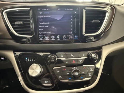 2018 Chrysler Pacifica Touring L Plus