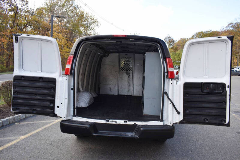 2020 Chevrolet Express 2500