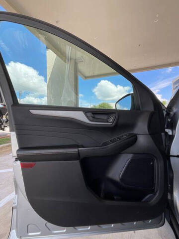 2024 Ford Escape Active