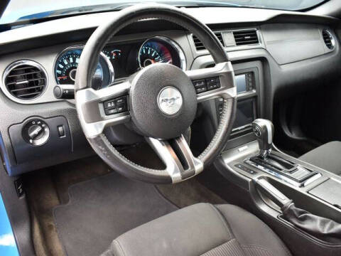 2014 Ford Mustang V6