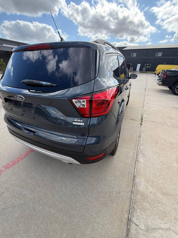 2019 Ford Escape SEL