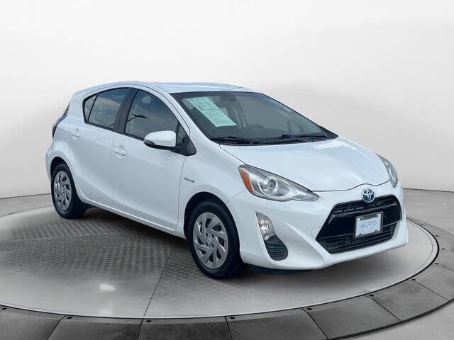 2016 Toyota Prius c Two