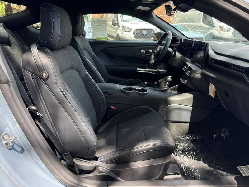 2025 Ford Mustang EcoBoost