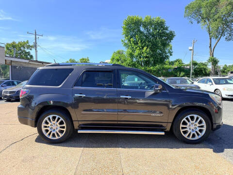 2016 GMC Acadia Denali