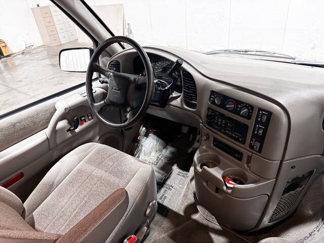 2005 GMC Safari