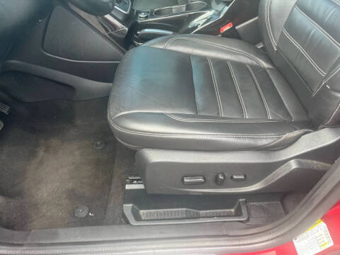 2017 Ford C-MAX Hybrid Titanium