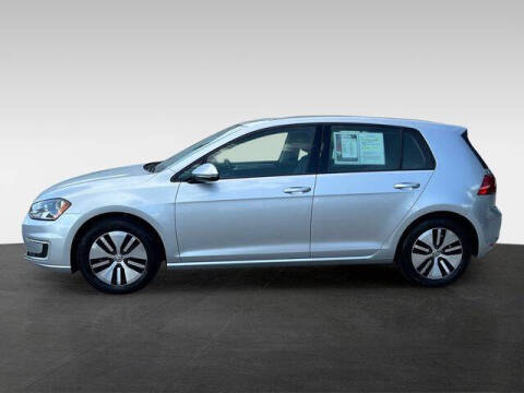 2016 Volkswagen e-Golf SE