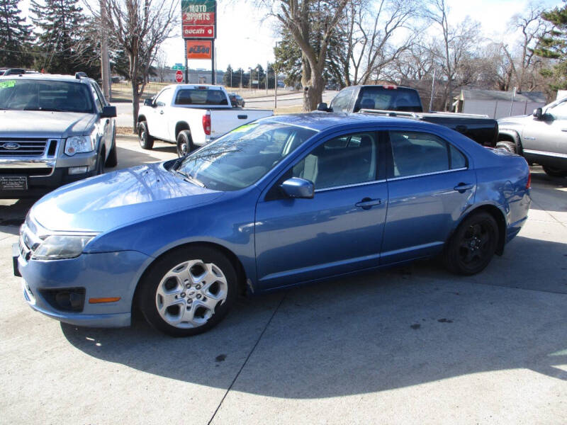 2010 Ford Fusion SE's photo