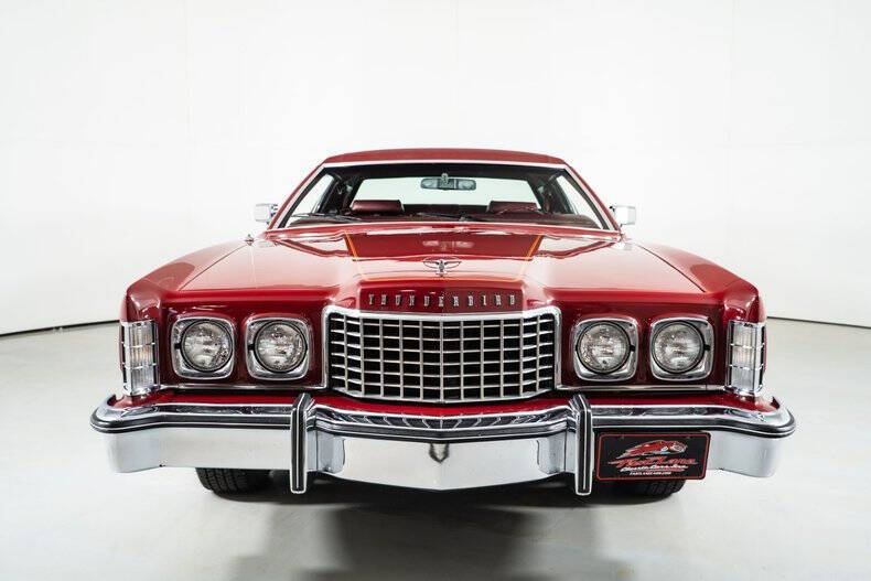 1975 Ford Thunderbird