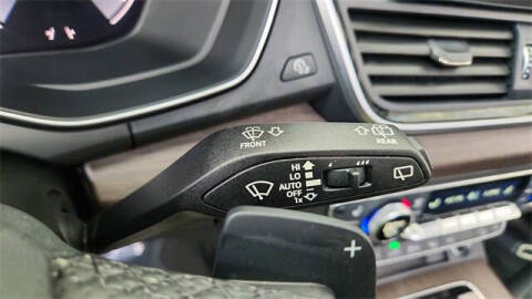 2024 Audi Q5 e quattro S line Prestg 55 TFSI