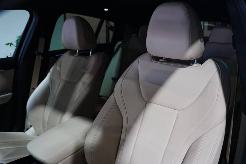 2021 BMW X4 xDrive30i