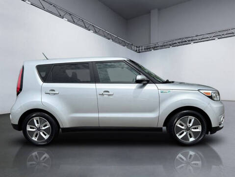 2017 Kia Soul EV +