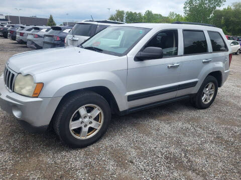 2006 Jeep Grand Cherokee Laredo