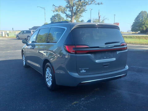 2022 Chrysler Pacifica Touring L