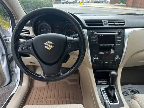 2012 Suzuki Kizashi S