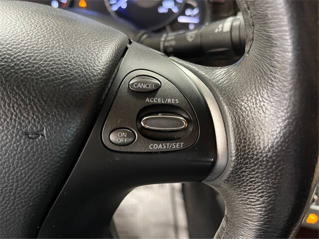 2015 Infiniti Q70L 3.7