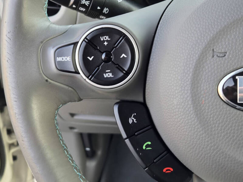 2017 Kia Soul EV +