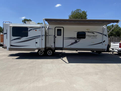 2016 Flagstaff M-832IKBS