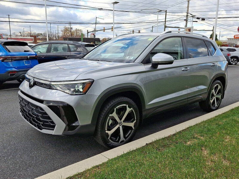 2025 Volkswagen Taos SEL 4Motion