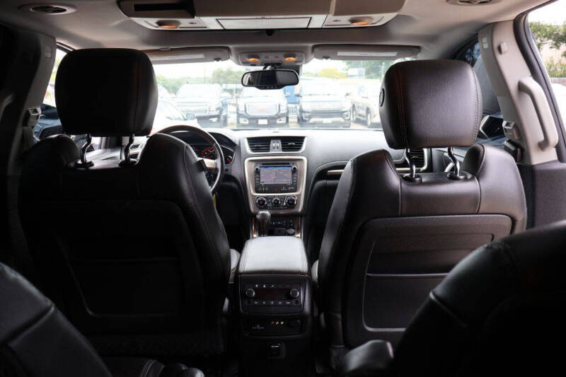 2016 GMC Acadia Denali