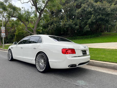 2018 Bentley Flying Spur V8