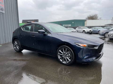 2021 Mazda Mazda3 Hatchback for sale at ALHAMADANI AUTO SALES in Tacoma WA
