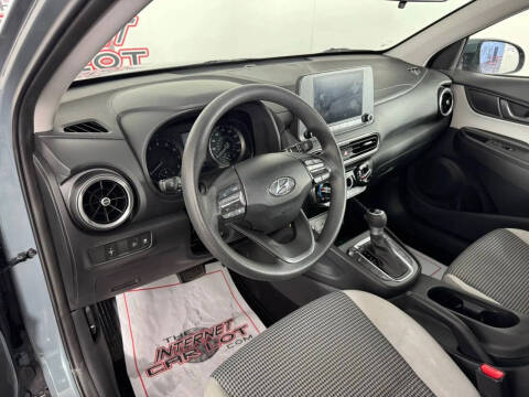 2022 Hyundai Kona SE