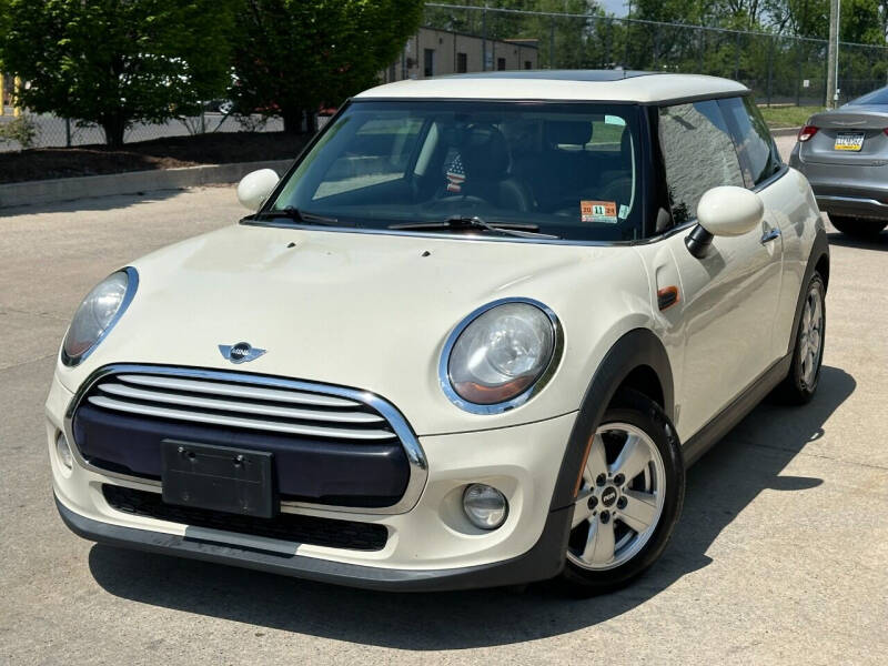 2014 MINI Cooper Base's photo