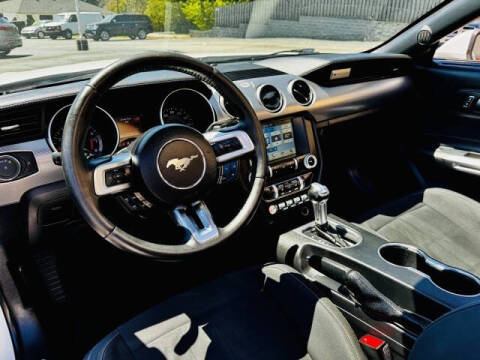 2018 Ford Mustang EcoBoost