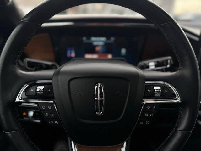 2022 Lincoln Navigator Black Label