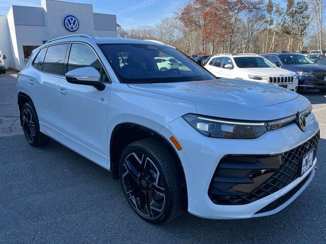 2025 Volkswagen Tiguan SEL R-Line 4Motion