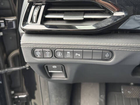 2023 Acura MDX SH-AWD w/Advance