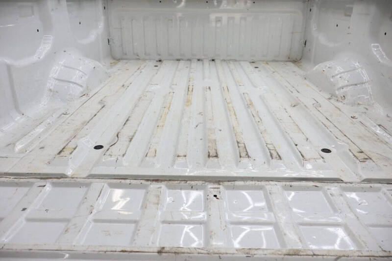 2022 Nissan Titan SV