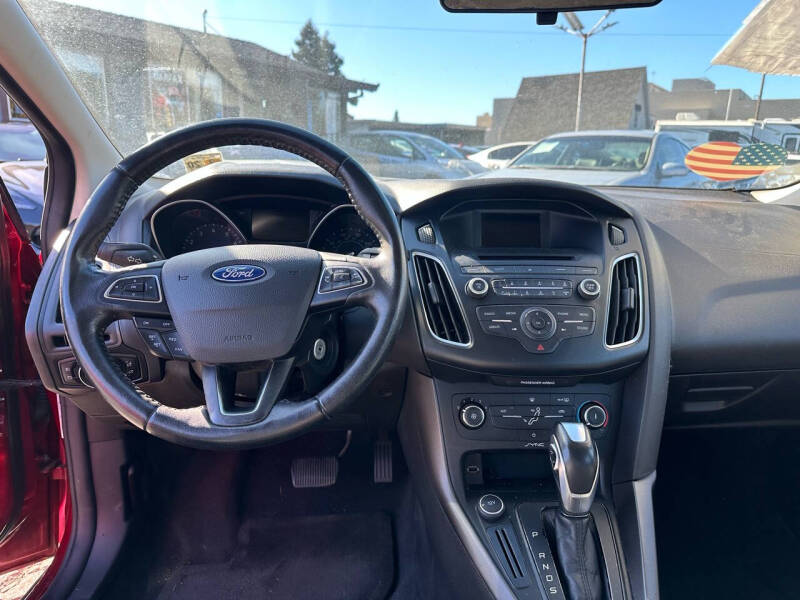 2015 Ford Focus SE
