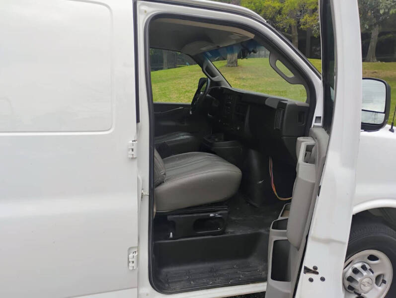 2019 Chevrolet Express 2500