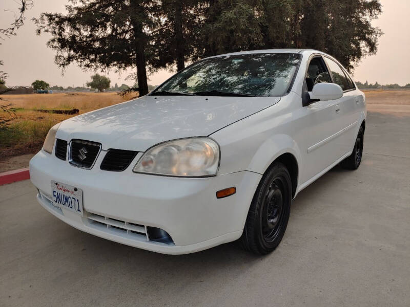2005 Suzuki Forenza S