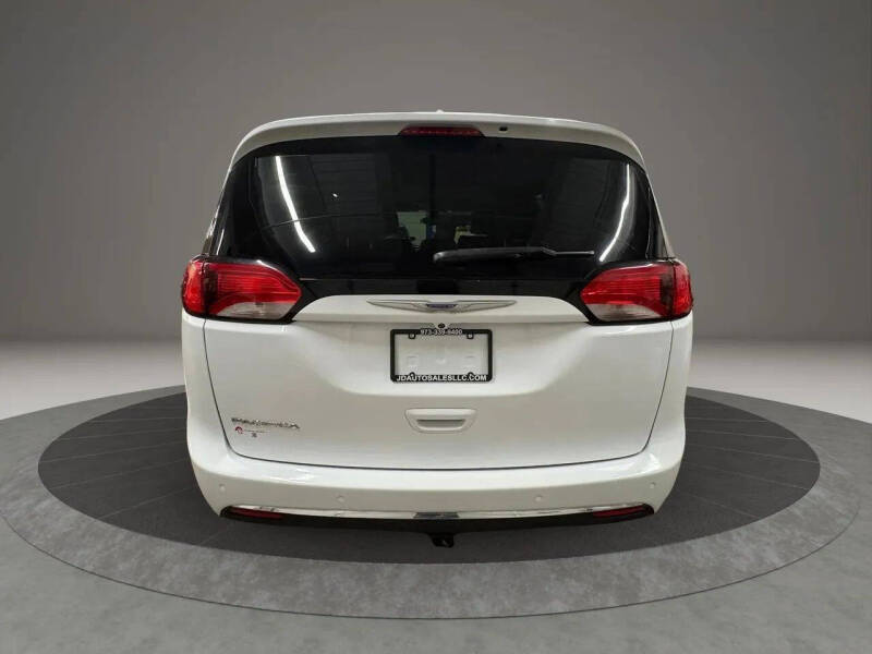 2017 Chrysler Pacifica